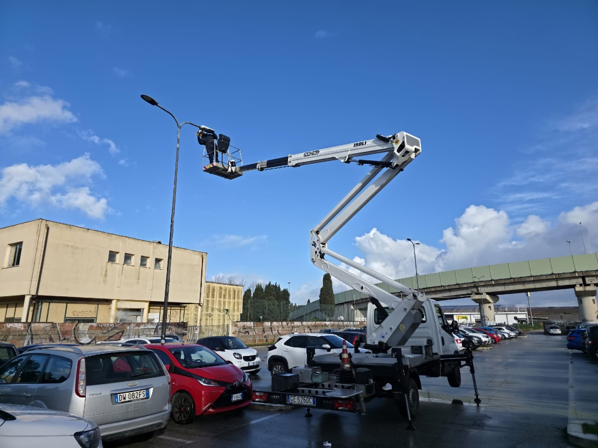 Sicurezza, raddoppiata l’illuminazione nel piazzale della stazione di Lavinio - 