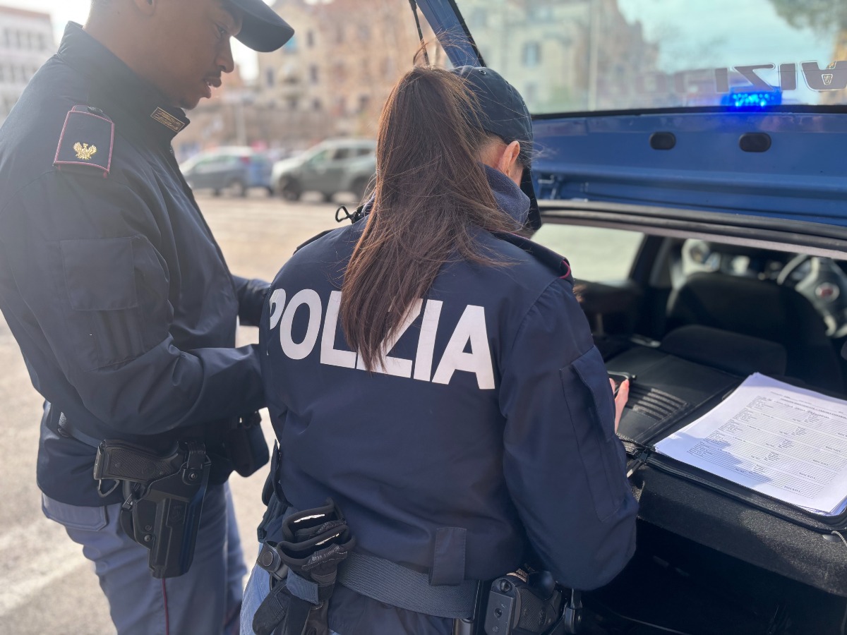 Furti in negozi, auto in sosta e aree commerciali: 9 arresti - 