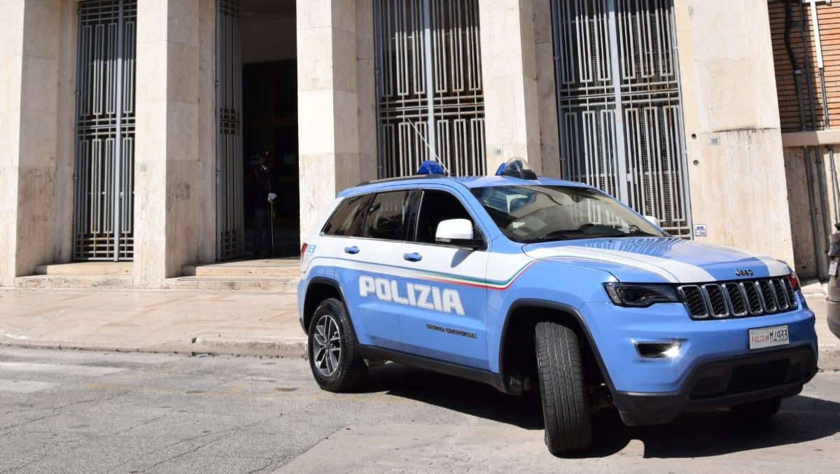 14enne scippa un’anziana a Latina: per lui scatta l’avviso orale del Questore di Latina. - 