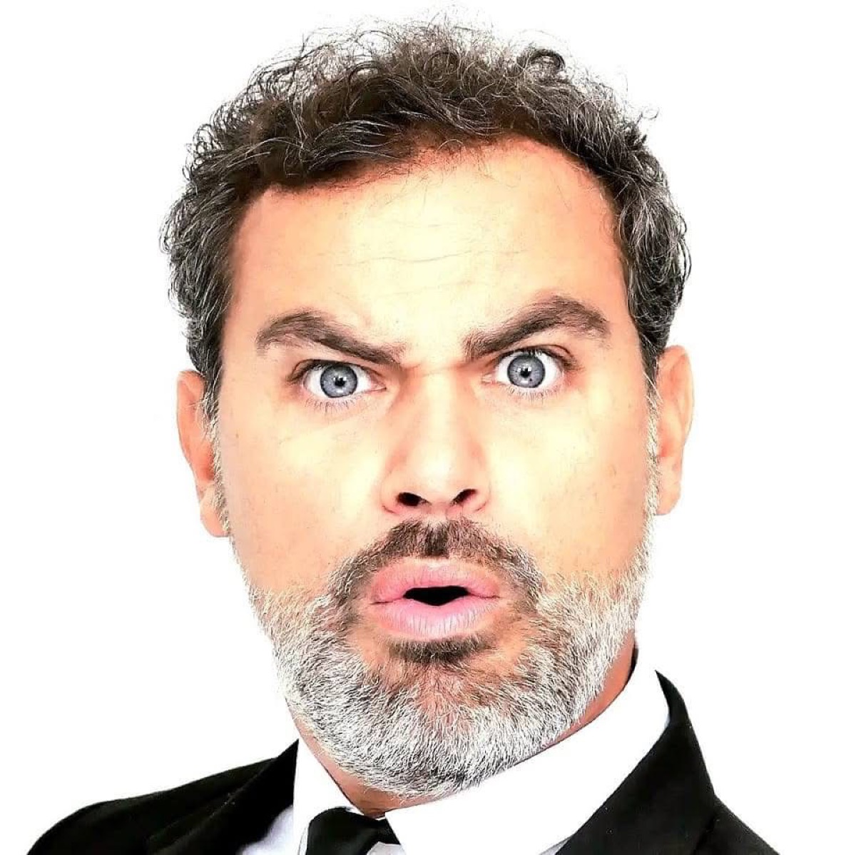 Andrea Perroni torna in scena con "La Fine del Mondo" - 