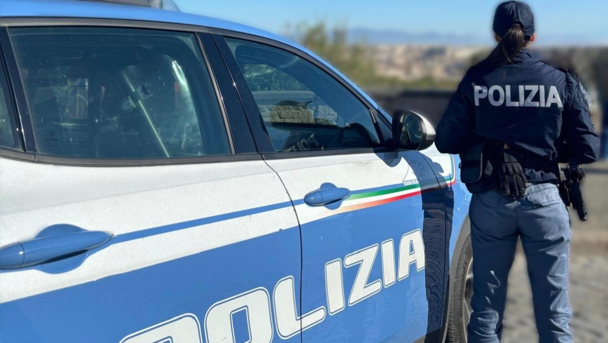 Rubano uno smartphone, ladri rintracciati grazie al gps  - 