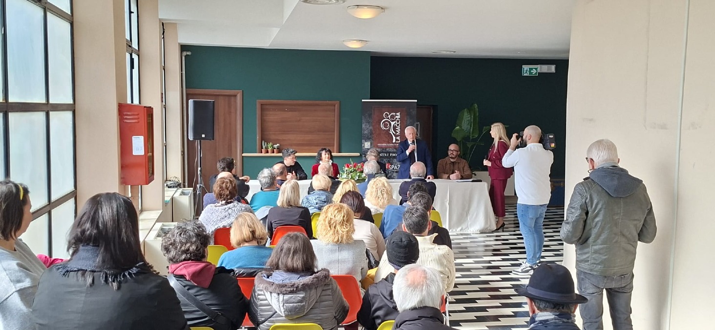 Riapre il Teatro Fellini di Pontinia: 5 spettacoli in cartellone - 