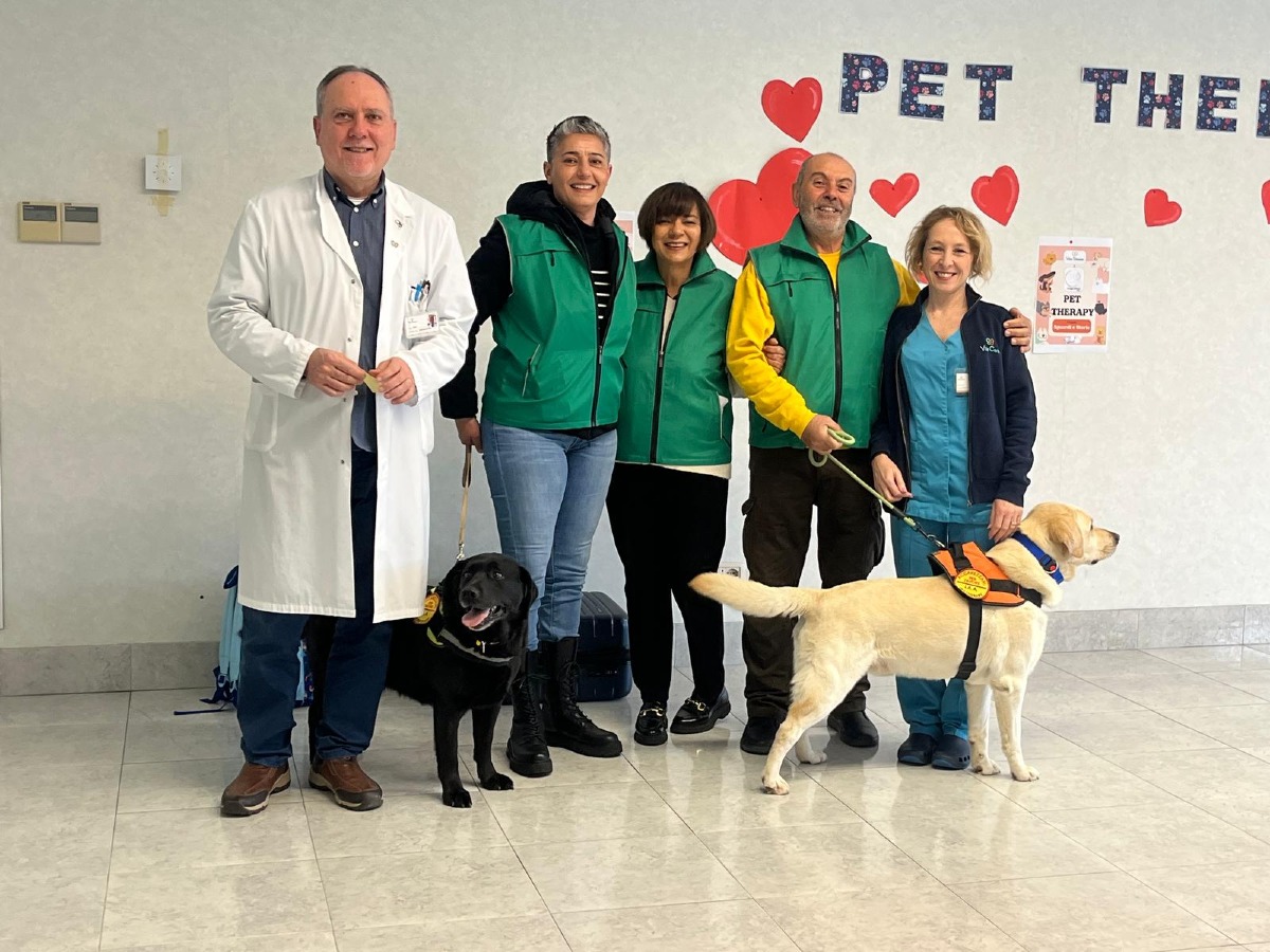 Pet therapy ad Aprilia: con “Le Carezze di Riccardo”, parte il progetto “Sguardi e Storie”.  - 