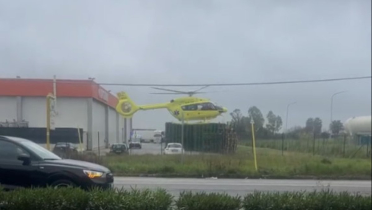 Infortunio alla Apofruit di Aprilia: un ferito  - 