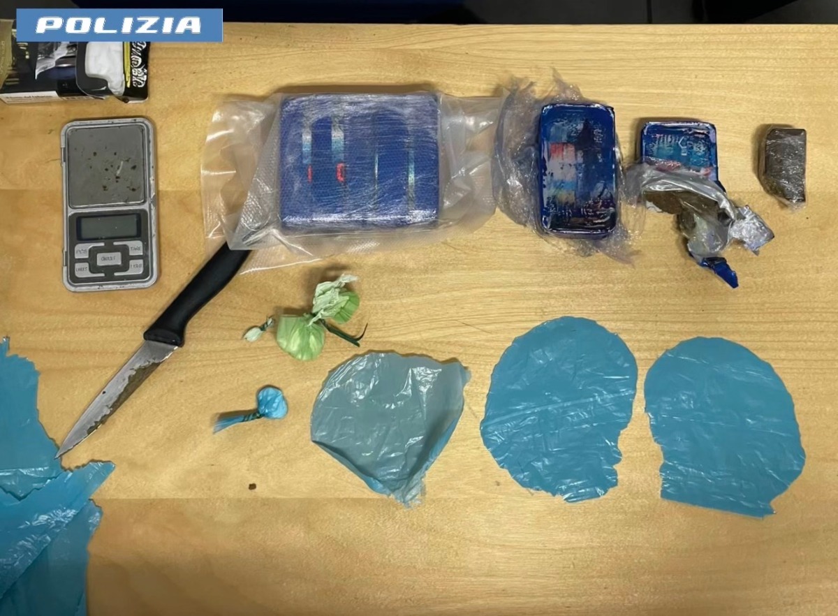 Locker e barber shop come depositi di droga e furti nella notte. 12 arresti della Questura di Roma. - 