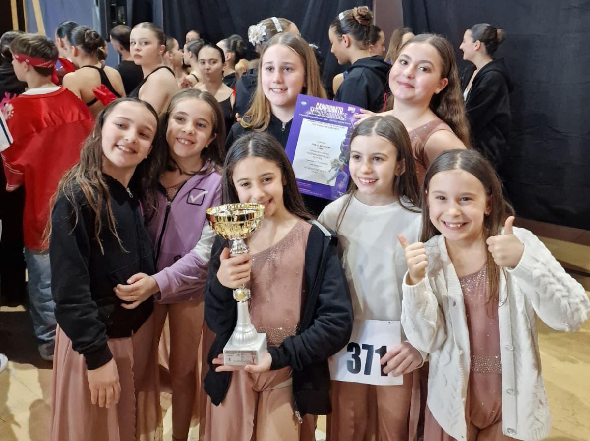 Performance Arts di Aprilia: 10 primi e tre secondi posti  - 
