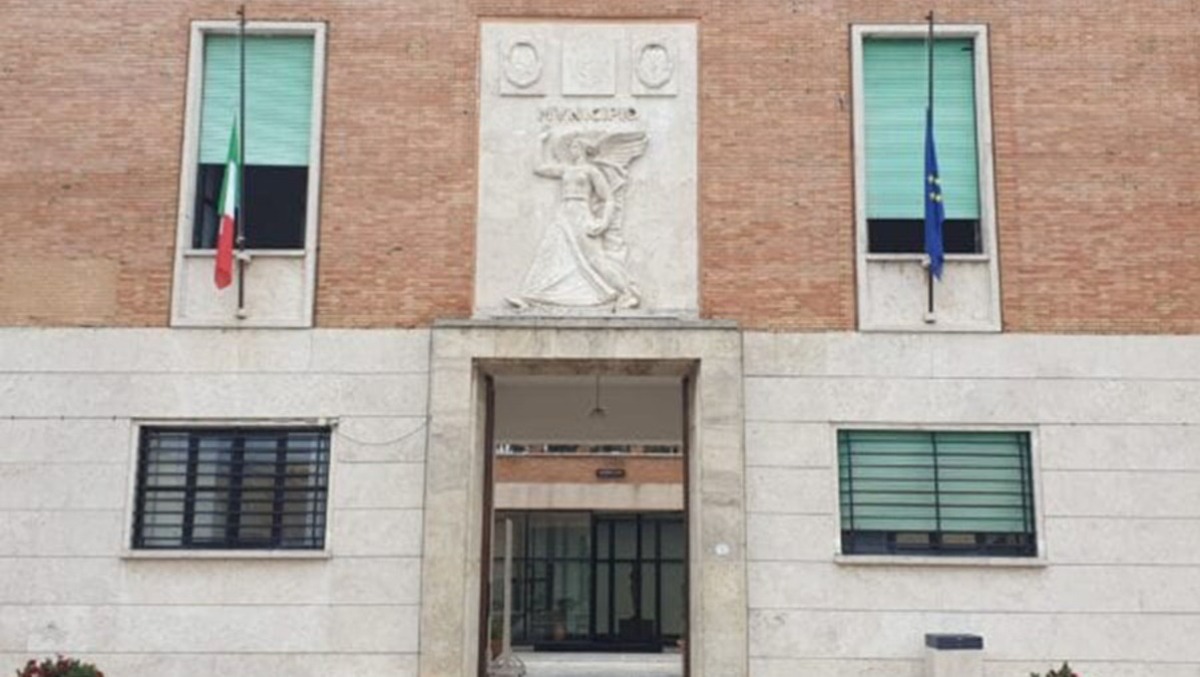 Chioschi a Sabaudia e prossima stagione, l'interrogazione del Pd - 