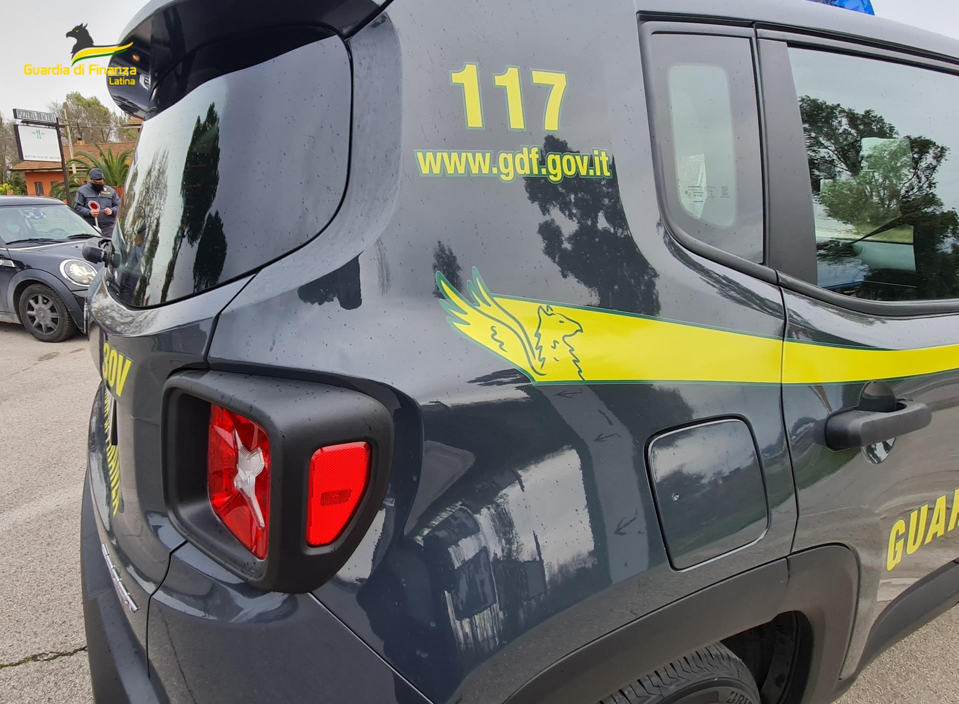 Evasione fiscale, sequestro di beni per un imprenditore di Pomezia - 