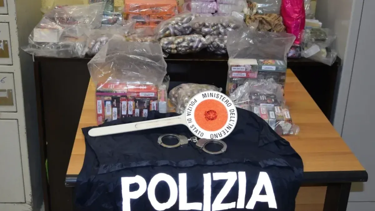 Aprilia, sequestro di 60 chili di hashish e cocaina. Arresti confermati. - 