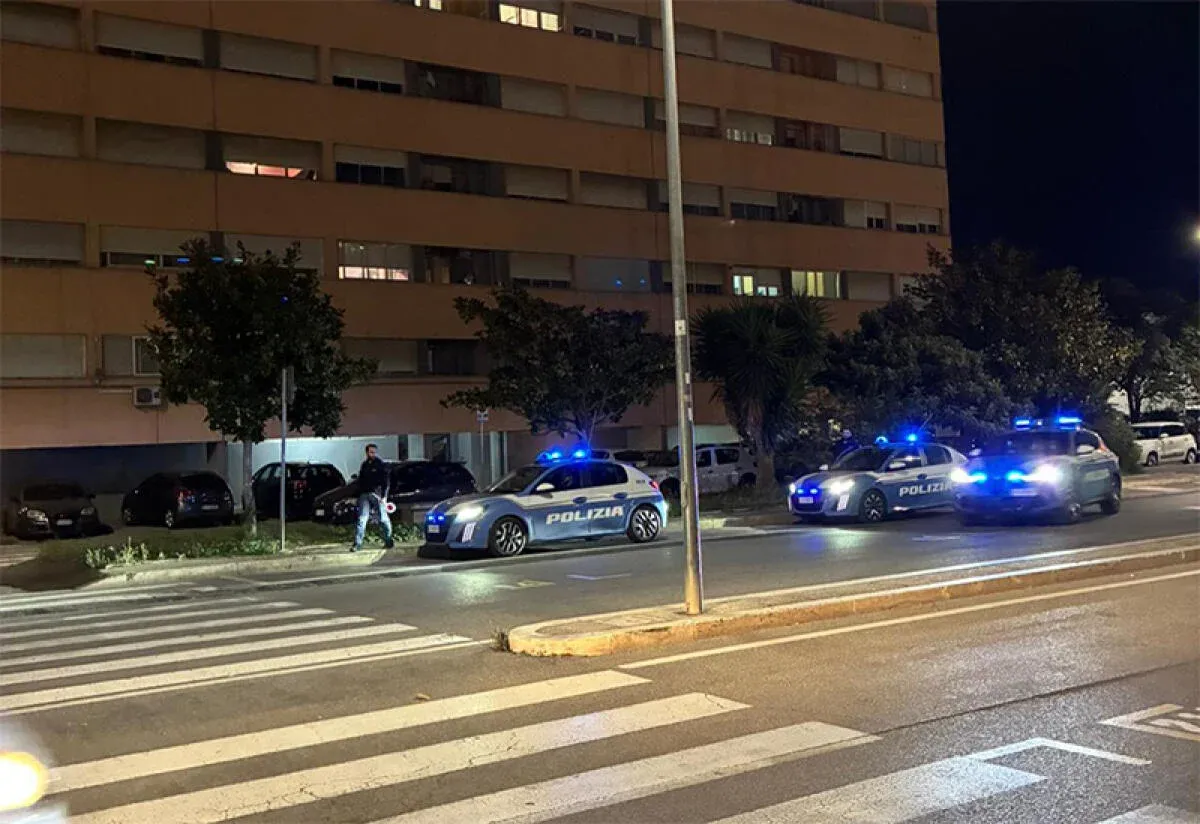 Atto incendiario in via La Malfa ad Aprilia, 31enne sotto torchio - 