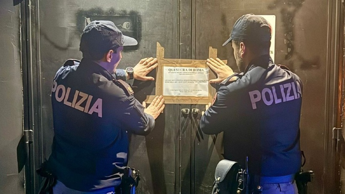 Serata danzante abusiva, uscite di emergenza ostruite ed impianti non a norma. - 