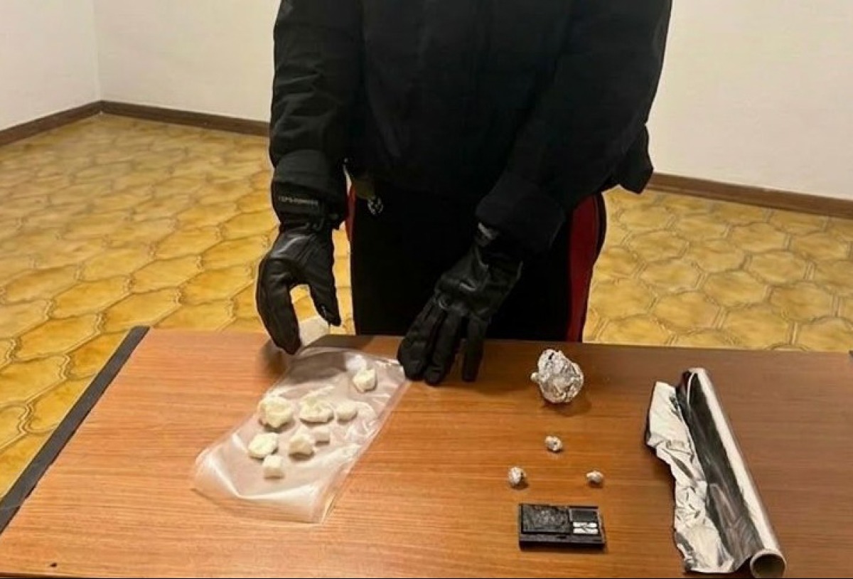 Crack in auto e in casa, un arresto ad Ardea - 