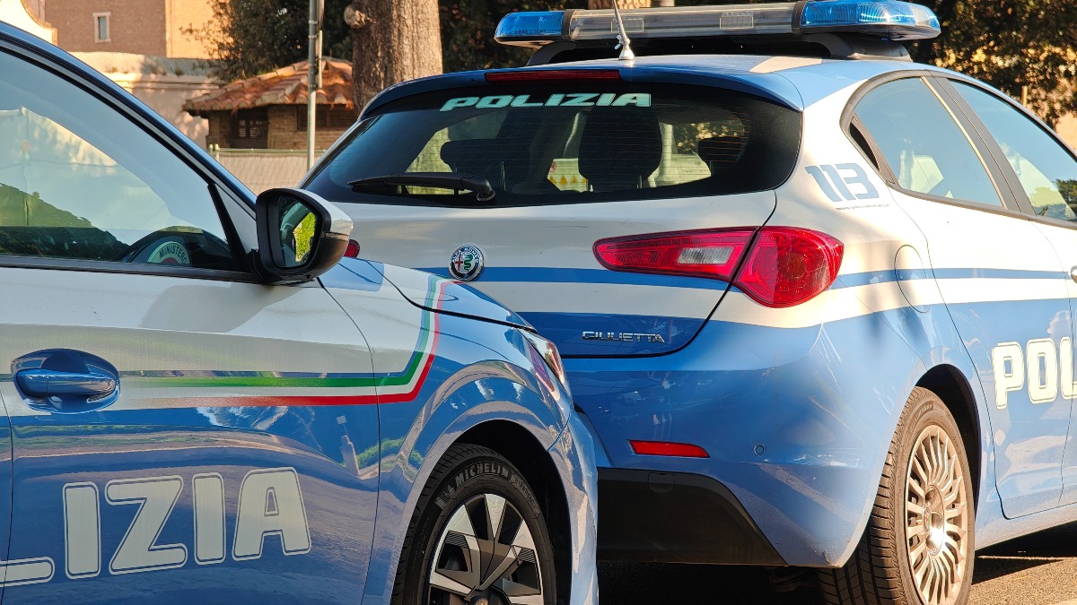 Sequestrato dall'ex compagno e seviziato per ore nella roulotte - 