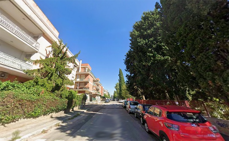 Aprilia, contromano prendono in pieno una donna al volante di una Panda. In auto un coltello. - 