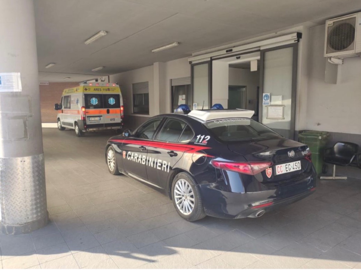 Aprilia - Caos al pronto soccorso: aggradisce un infermiere  - 