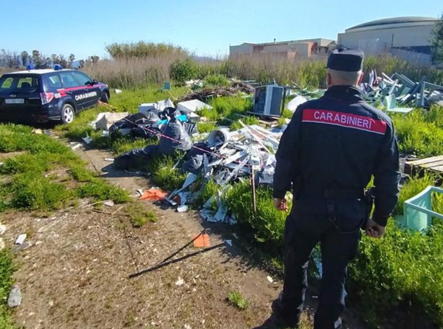 rifiuti speciali Carabinieri Latina