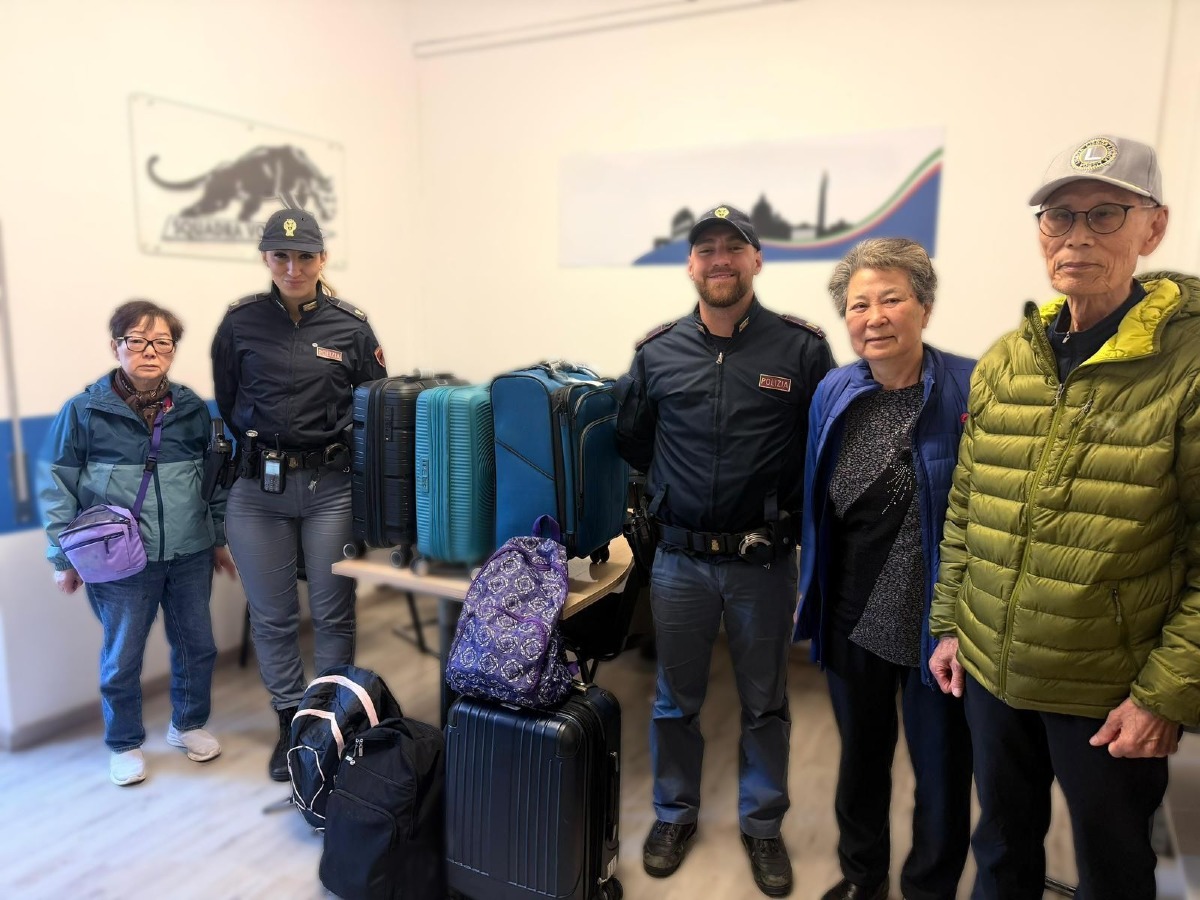 Bagagli rubati a Pasqua, la polizia difende due turisti coreani - 