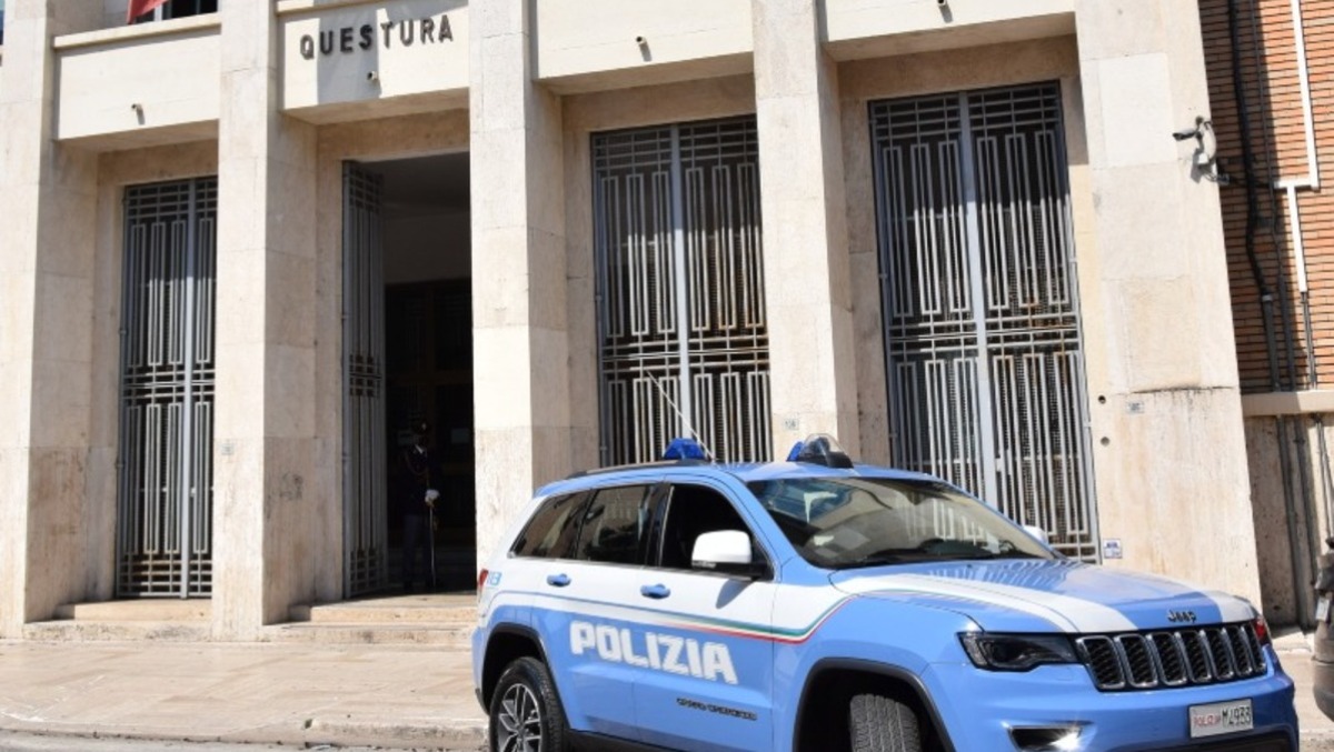 Stretta della Polizia di Latina nei locali durante le festività pasquali. Sanzioni e irregolarità. - 