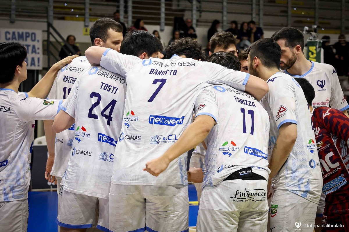Pallavolo di Superlega, Cisterna esce a testa alta dai playoff. - 