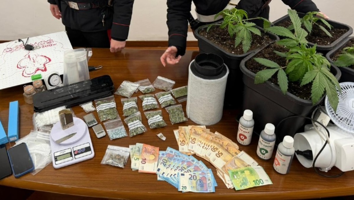 Genzano, trasforma l’appartamento in un supermarket di droga. - 