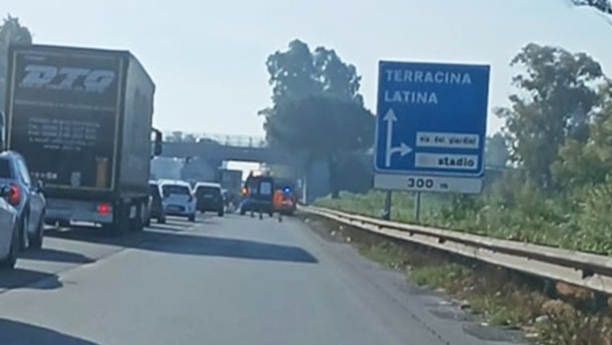 Risolto l’incidente sulla Pontina, all’altezza Aprilia.  - 