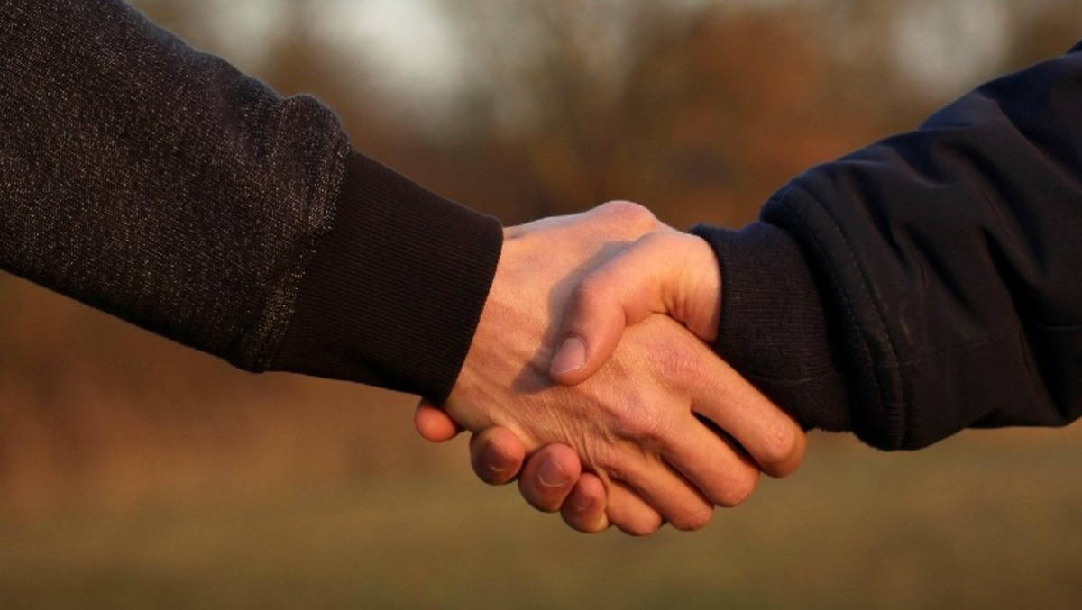 Pomezia, spacciava droga “porta a porta”.  - 