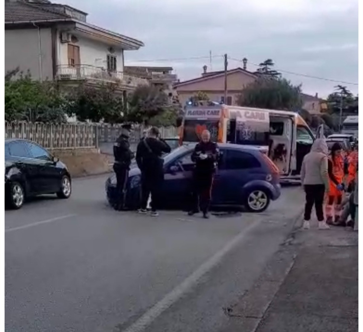 Auto contro moto sulla via Nettunense  - 