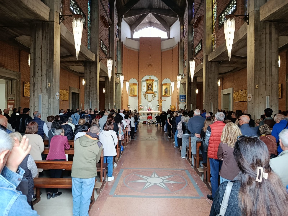 Sciacalli a Nettuno: svaligiata la casa del poliziotto Tommaso Alessi durante il suo funerale - 