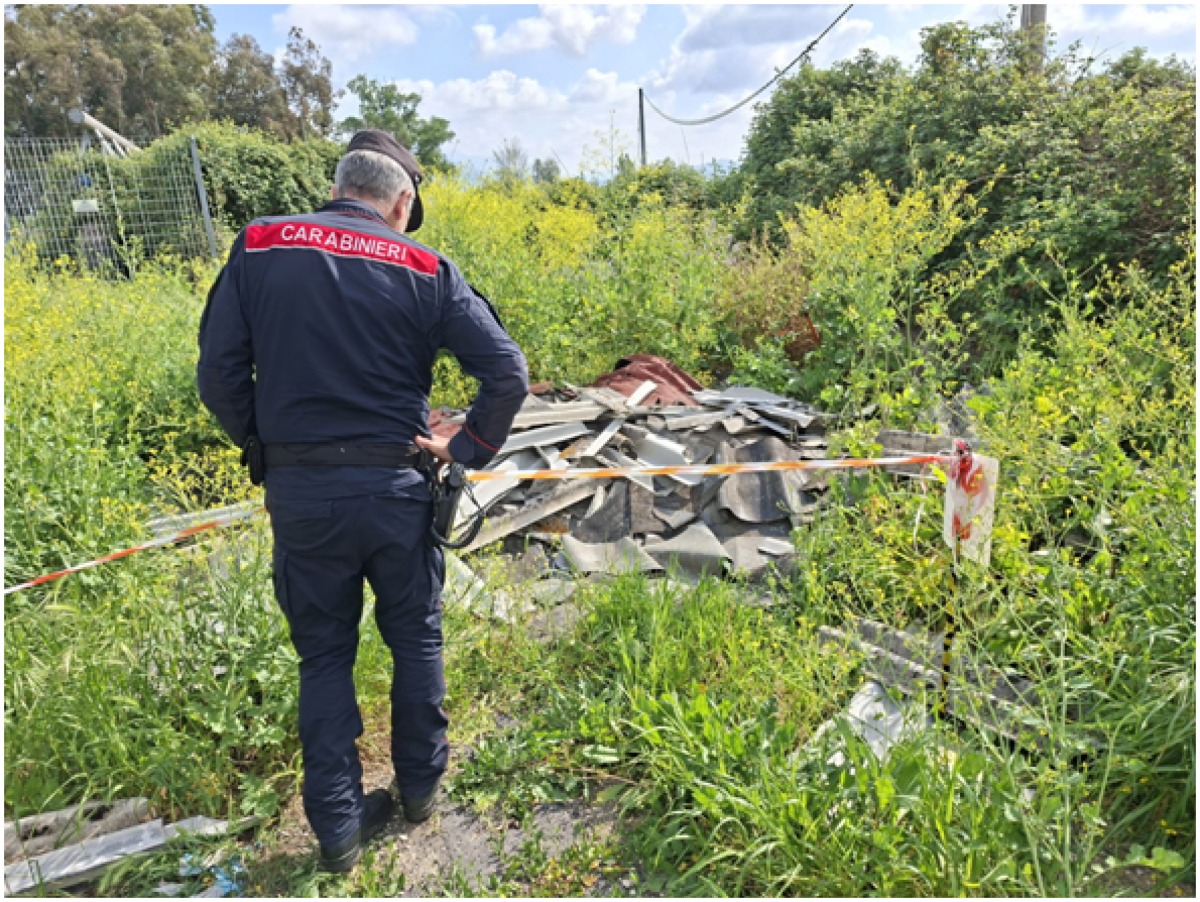 Amianto nel fosso, il sequestro della Forestale di Latina - 