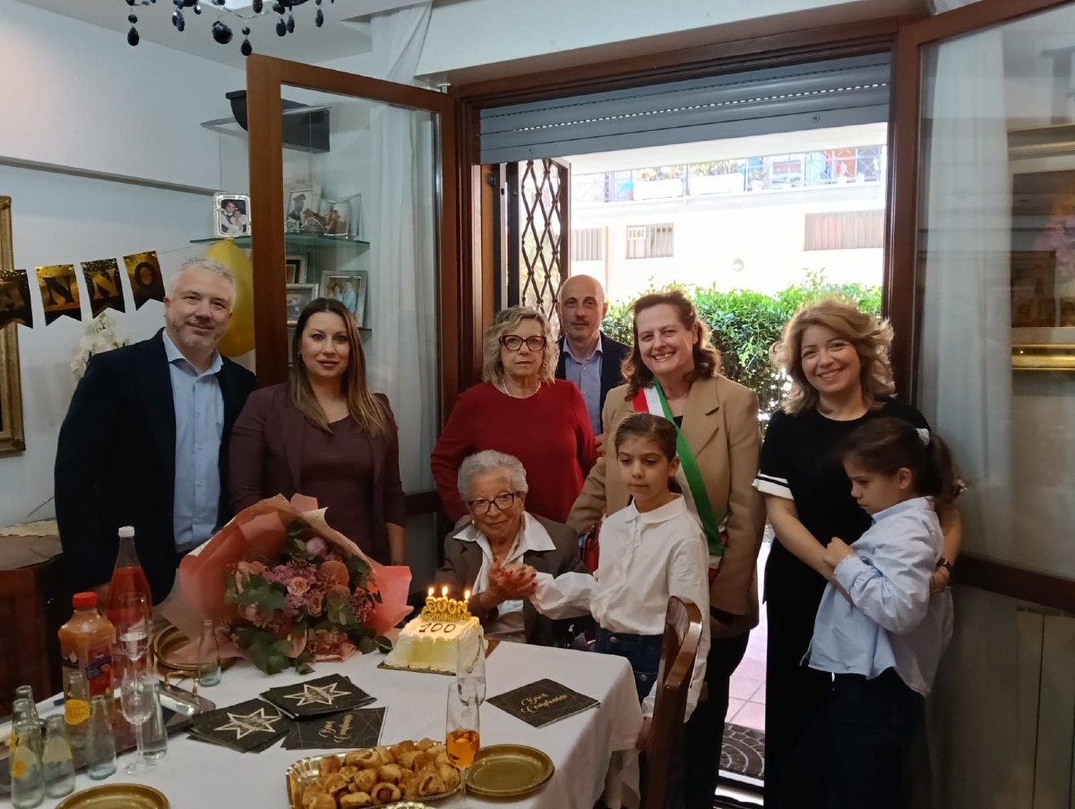 Aprilia festeggia i 100 anni della signora Basilia Brugnoni. - 