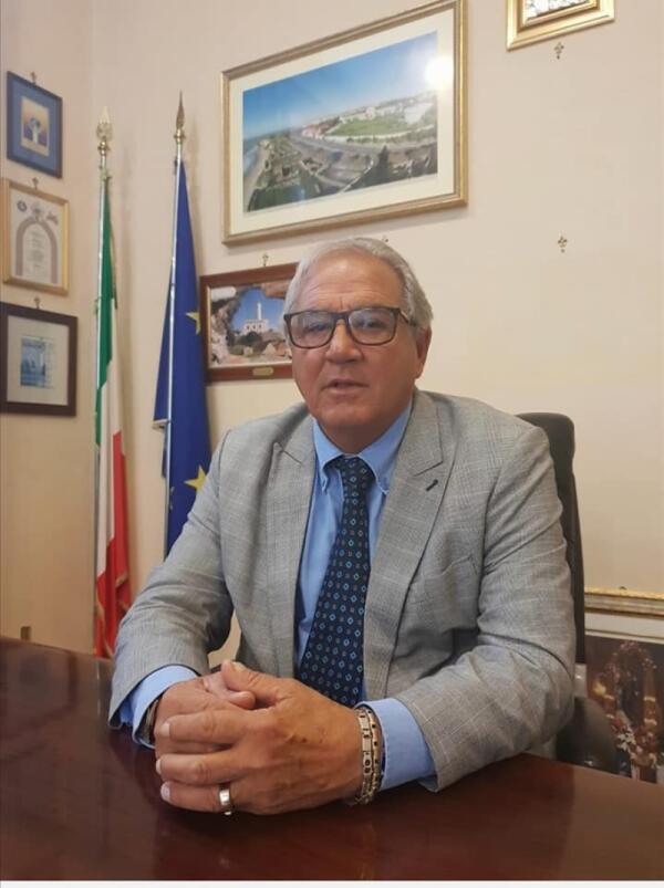 Anzio, oggi i funerali dell'ex assessore Gualtiero Di Carlo.