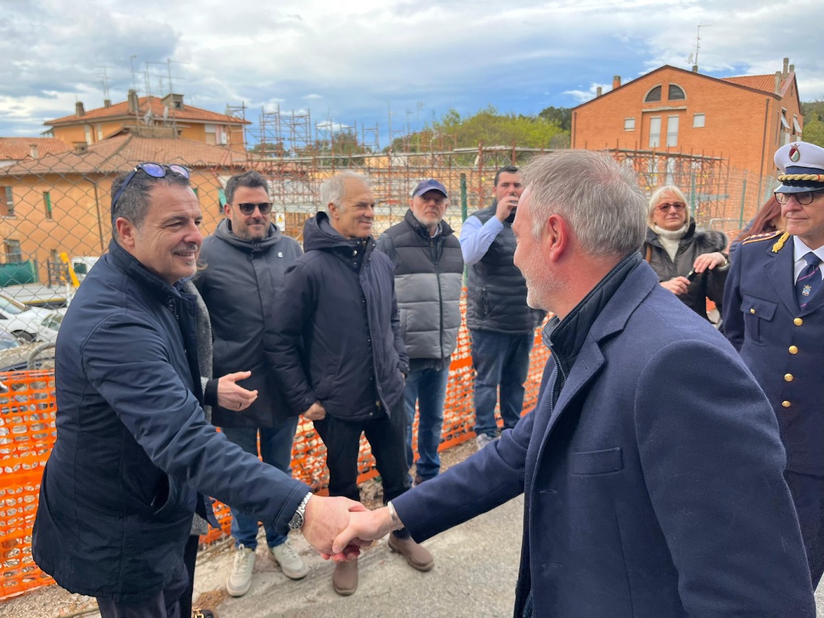 Ariccia - inaugurazione primo lotto alloggi Ater in via degli Olmi 
