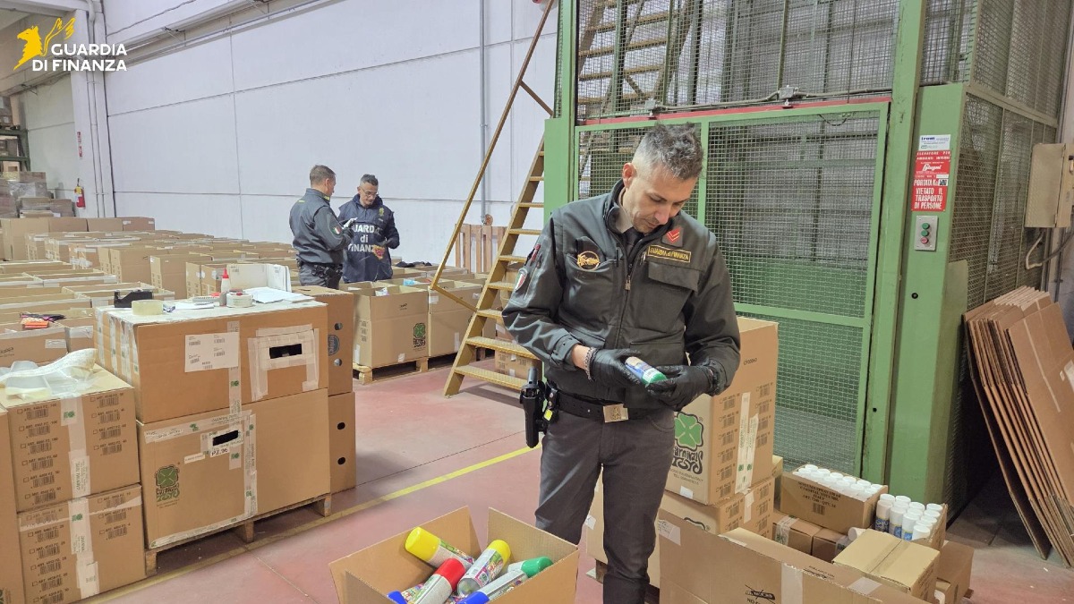 Guardia di Finanza di Roma - articoli non sicuri