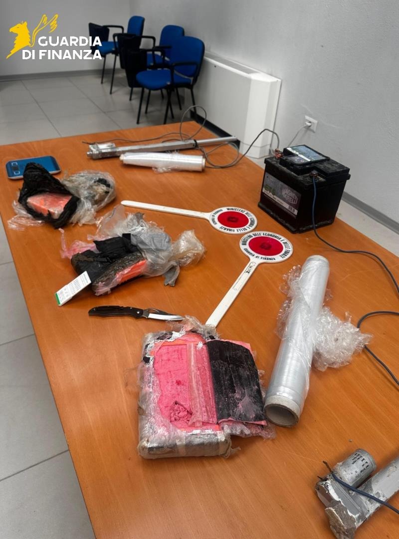 Finanza Roma - minimarket droghe sintetiche