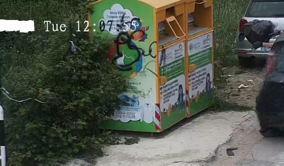 Abbandono rifiuti San Felice Circeo