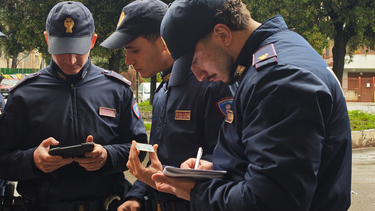 Dalla shopping crew alle rapine flash: 11 arresti della Polizia. - 