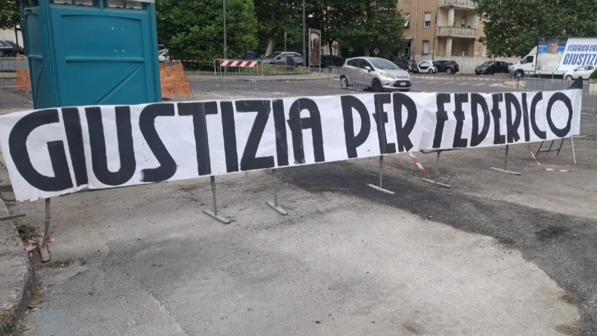 Tragedia di Ferragosto, la protesta di familiari e amici per chiedere giustizia - 