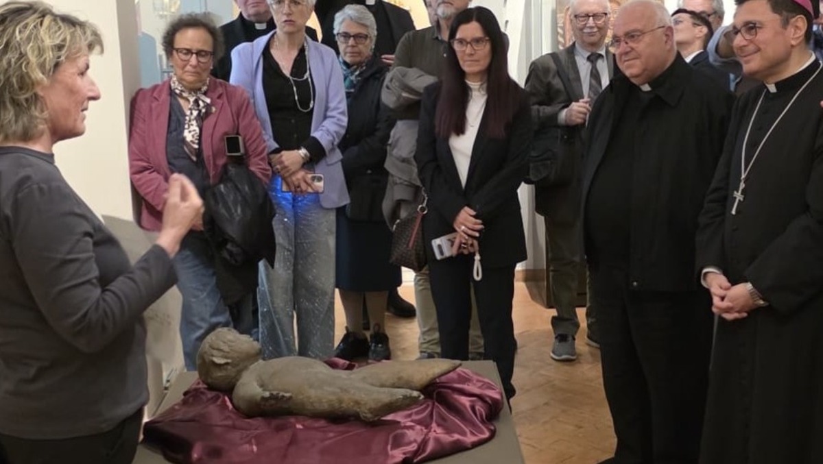 AL MUSEO DIOCESANO DI ALBANO DONATA OPERA DI GIACOMO MANZÙ - 