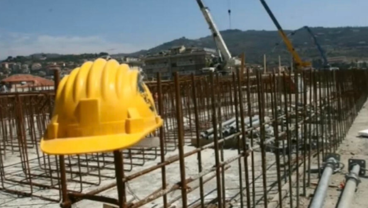 Emergenza caldo: la Filca Cisl del Lazio attiva il numero verde gratuito per i lavoratori. - 
