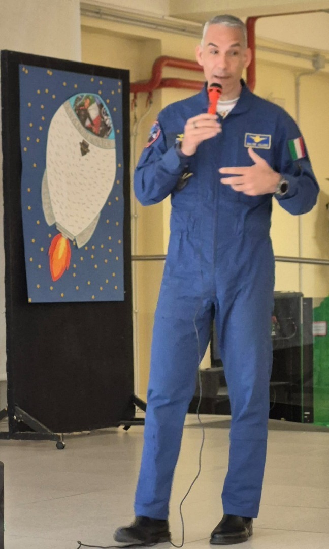 Astronauta Walter Villadei