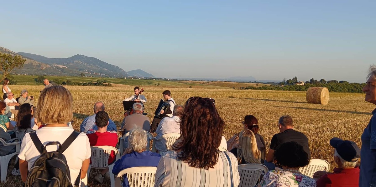 Se l'arte si affaccia sulle sponde del Lago di Giulianello  - 
