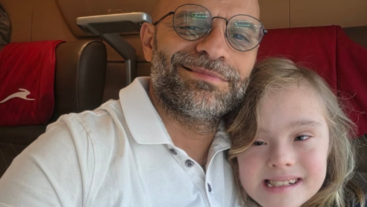 Luca Trapanese, papà adottivo della piccola Alba, a Latina per presentare il suo libro. - 