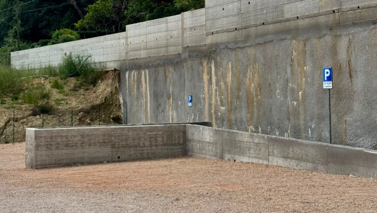 San Felice Circeo - Centro storico, aperto il nuovo parcheggio in via dell’Acropoli - 