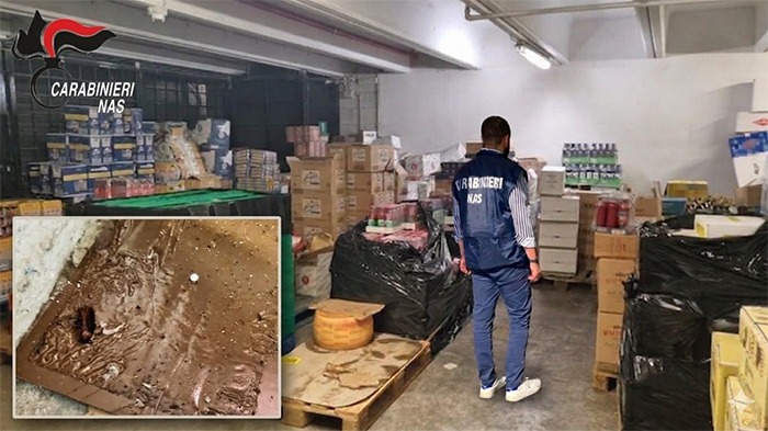 Escrementi di topi e blatte nel deposito alimentare. Blitz del Nas di Latina. - 