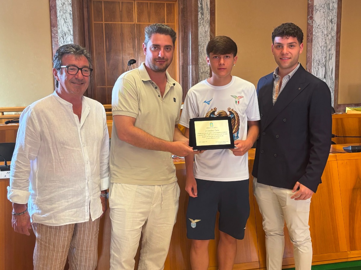 Latina - Premiato in Comune Giordano Gatto giovane talento della SS Lazio - 