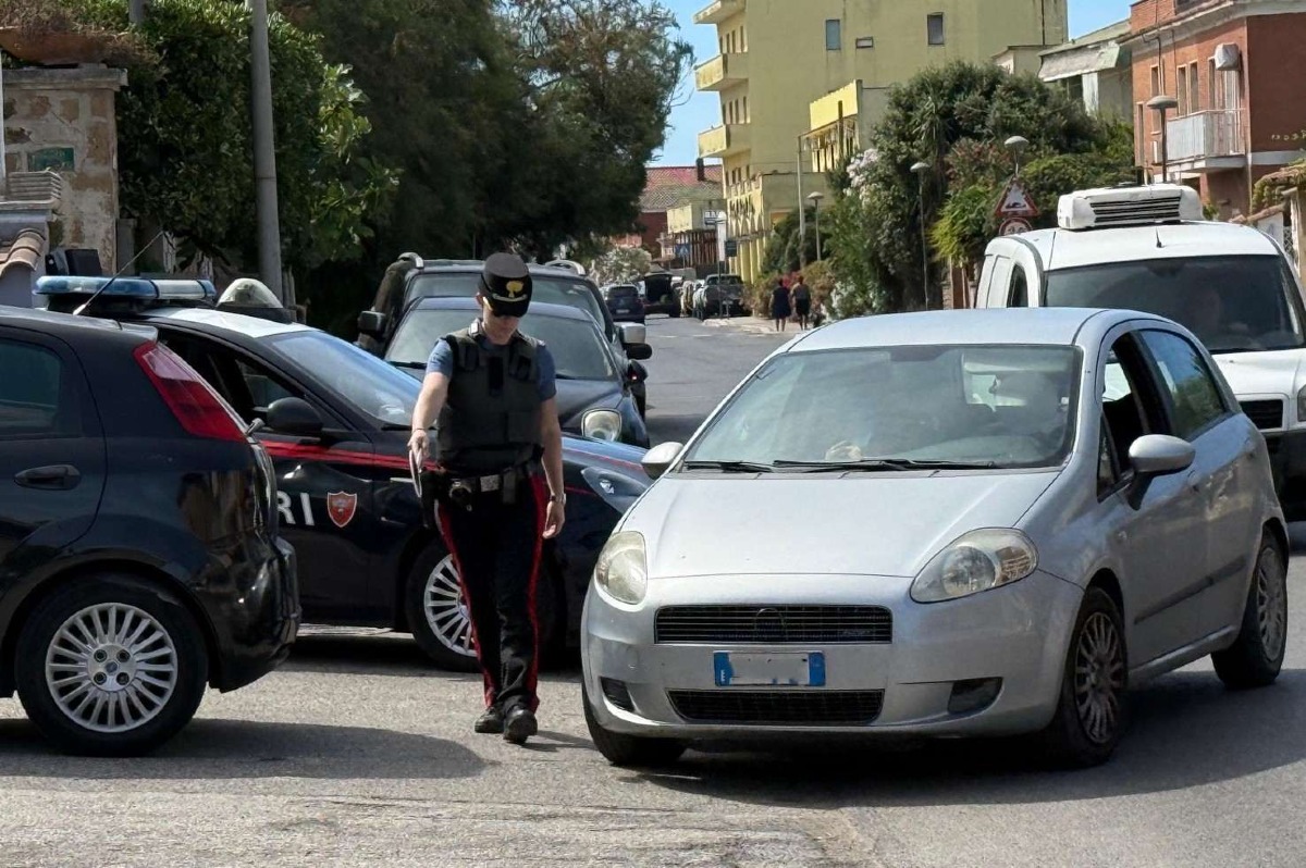 Controlli sul litorale romano, 52enne di Aprilia sorpreso senza patente - 