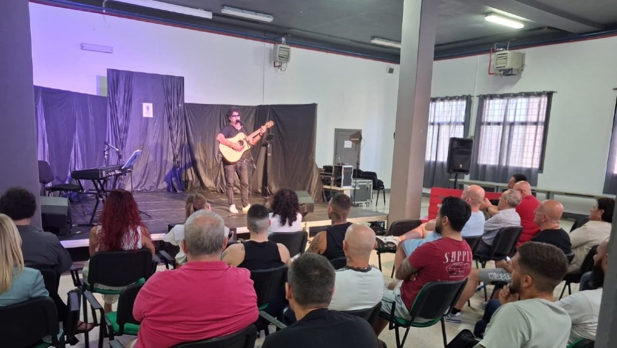 “Festa della Musica” al Carcere di Velletri. Per i detenuti una giornata fuori dalla routine. - 