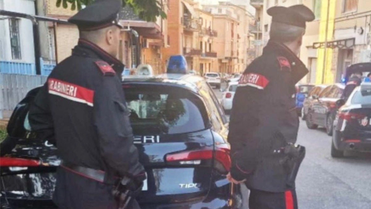Si sottrae al controllo dei Carabinieri, scatta l’inseguimento. Arrestato un 40enne di Sezze.  - 