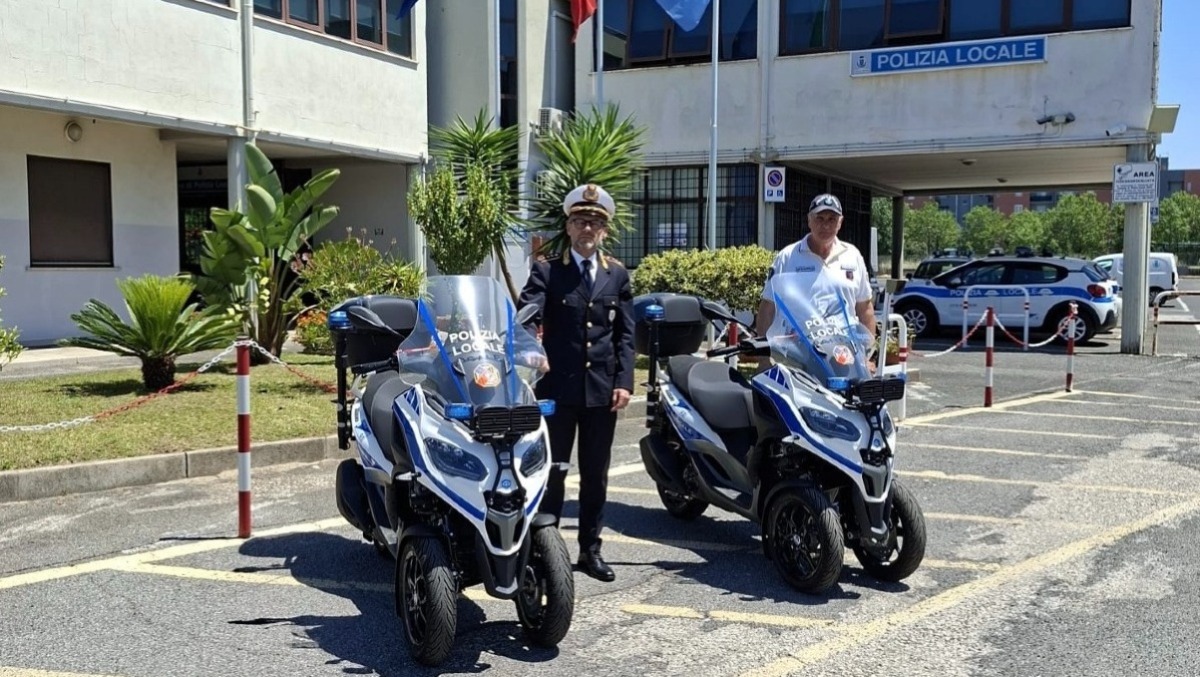 Nuovi motocicli a disposizione del corpo della Polizia Locale di Aprilia. - 