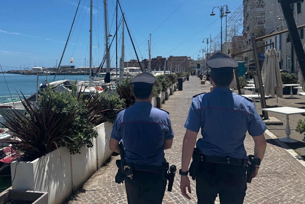 Nettuno - Minacce alla compagna davanti ai figli, poi le botte. Arrestato - 